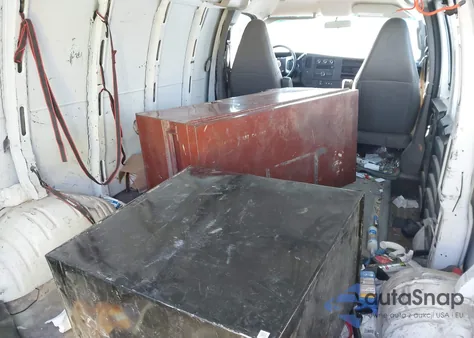 2019 Chevrolet Express 2500 Work Van from USA, damaged, VIN 1GCWGAFG0K1293346